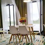 Apartahotel Baltic Park Molo By Zdrojowa 4*
