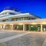 Baltic Park Molo By Zdrojowa Apartahotel 4*