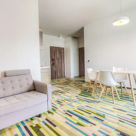 Hotel apartamentowy Baltic Park Molo By Zdrojowa 4*