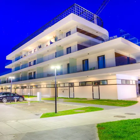 Baltic Park Molo By Zdrojowa Aparthotel 4*