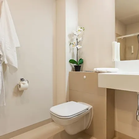 Apart Otel Baltic Park Molo By Zdrojowa