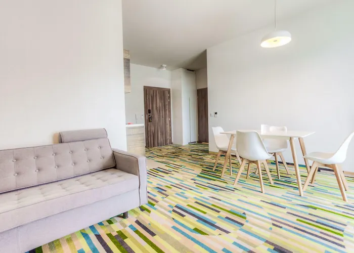 Aparthotel Baltic Park Molo By Zdrojowa 4*